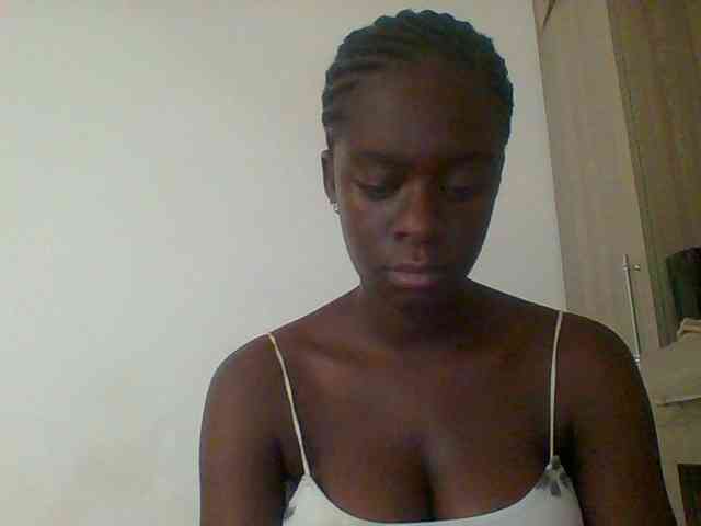 Chocolateaa webcam