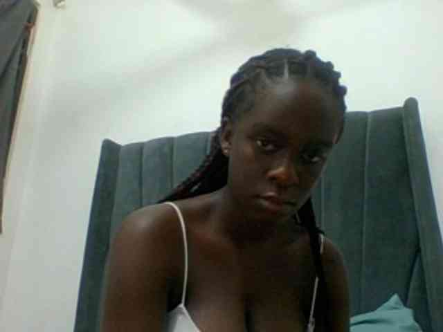 Chocolateaa webcam