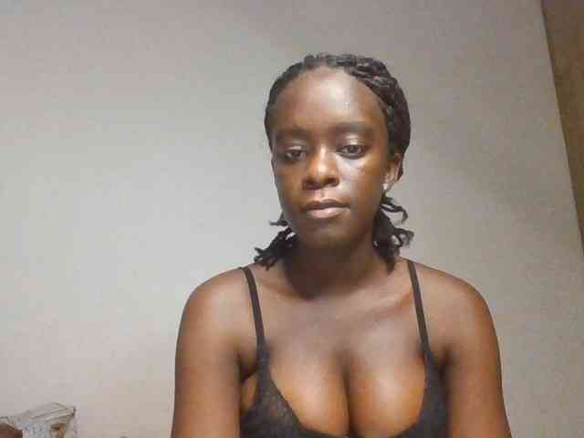 Chocolateaa webcam