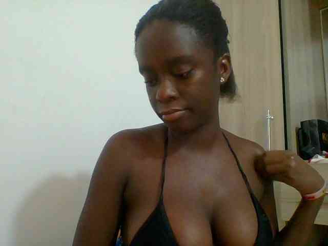 Chocolateaa webcam