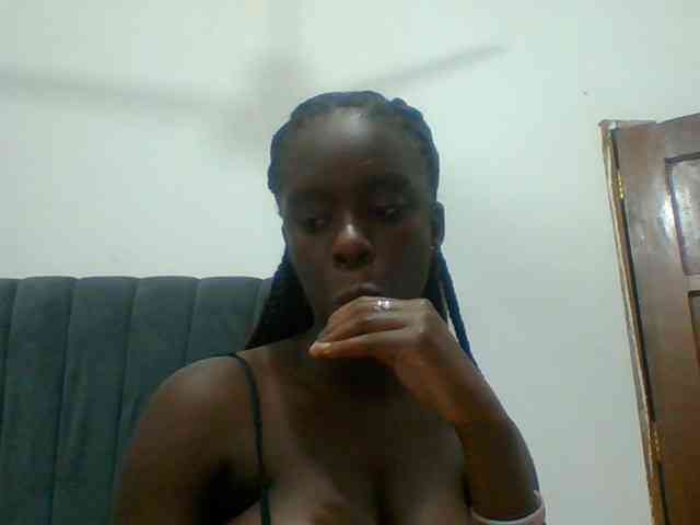 Chocolateaa webcam