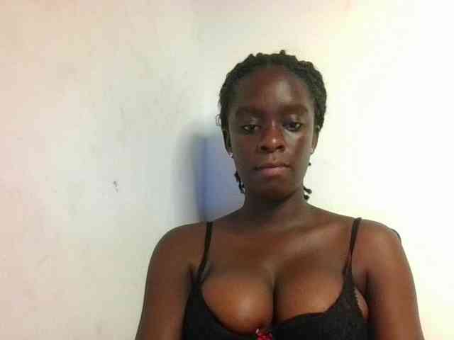 Chocolateaa webcam