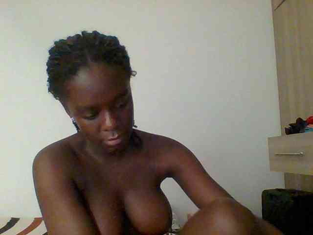 Chocolateaa webcam