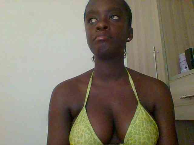 Chocolateaa webcam