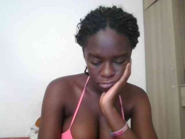 Chocolateaa webcam