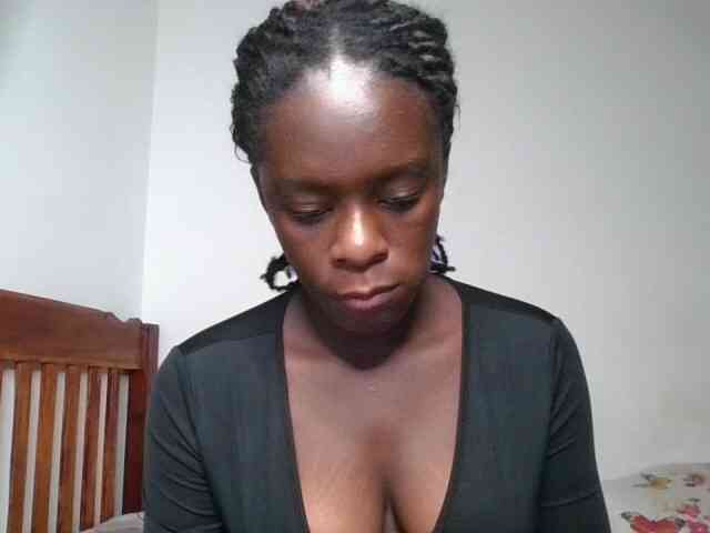 Chocolateaa webcam
