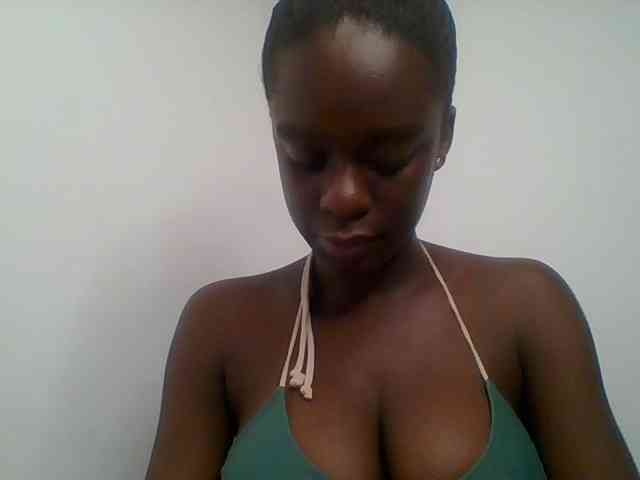 Chocolateaa webcam