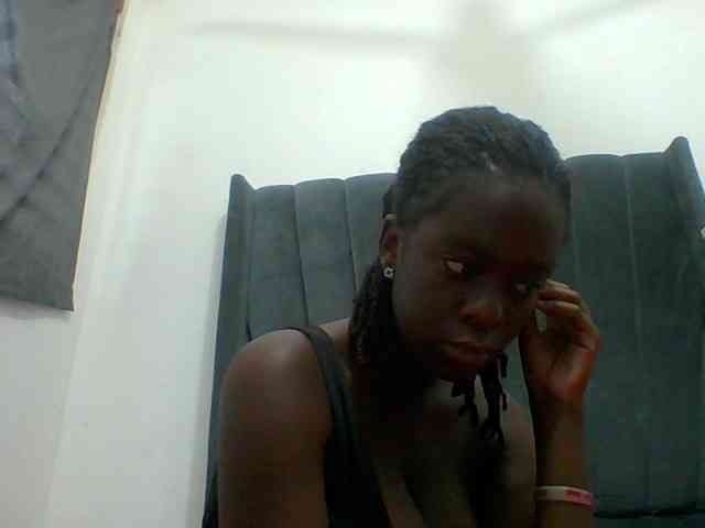 Chocolateaa webcam