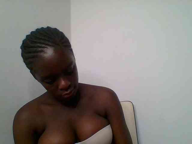 Chocolateaa webcam