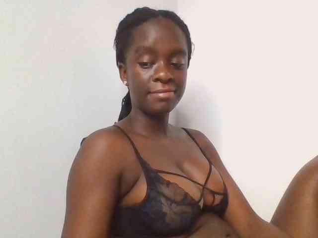Chocolateaa webcam