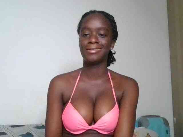 Chocolateaa webcam