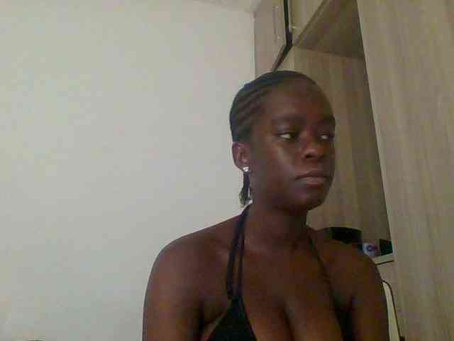 Chocolateaa webcam