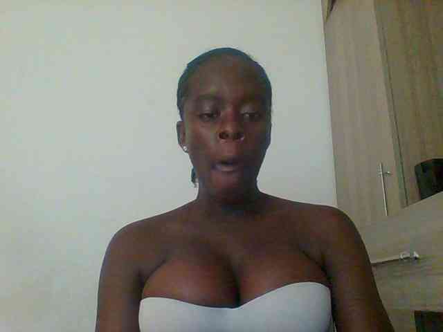 Chocolateaa webcam