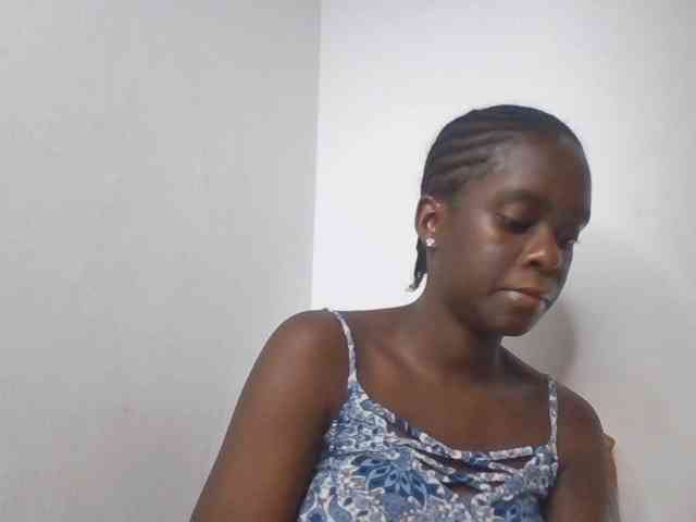 Chocolateaa webcam