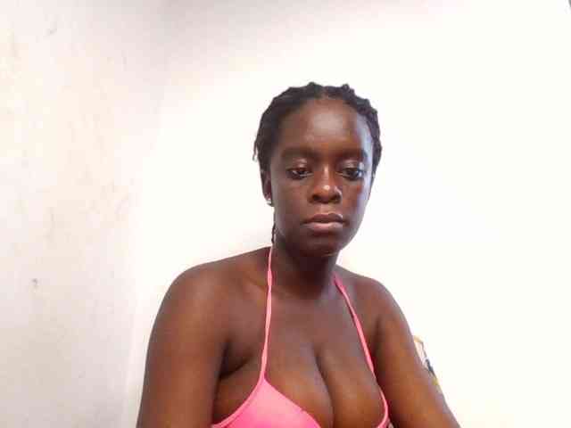 Chocolateaa webcam