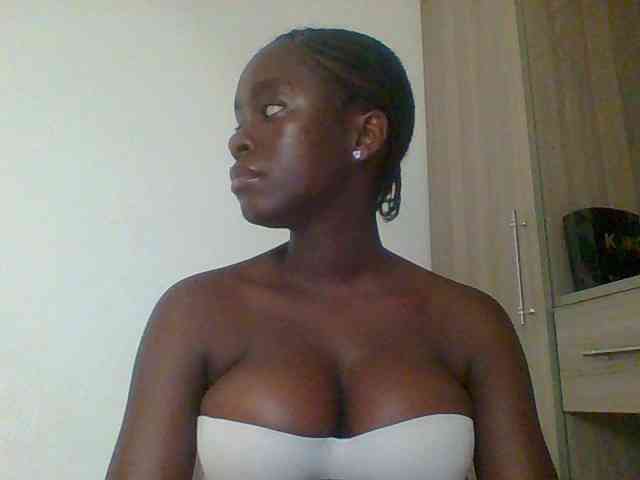 Chocolateaa webcam