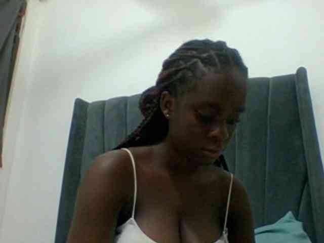 Chocolateaa webcam