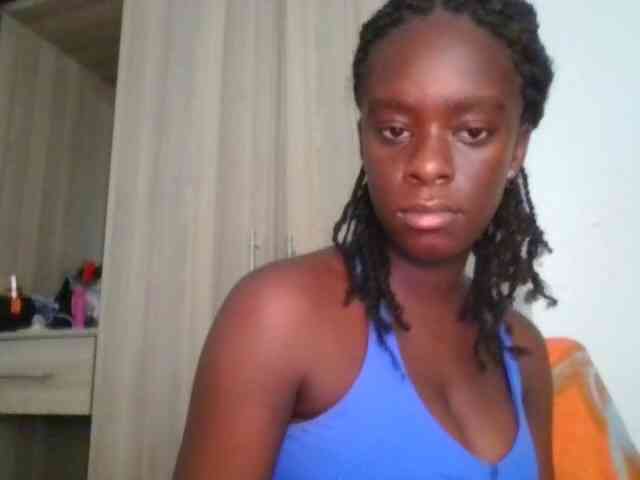 Chocolateaa webcam