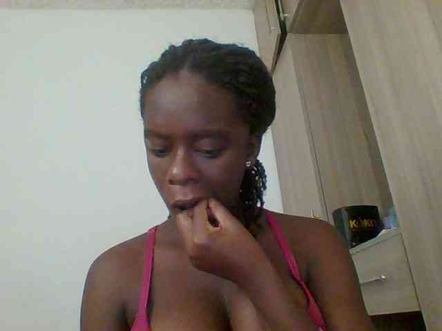 Chocolateaa webcam
