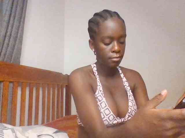 Chocolateaa webcam