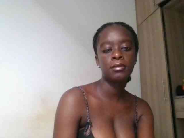 Chocolateaa webcam