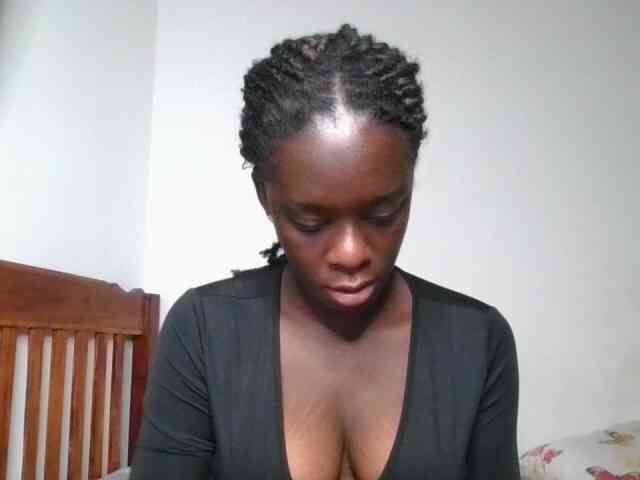 Chocolateaa webcam