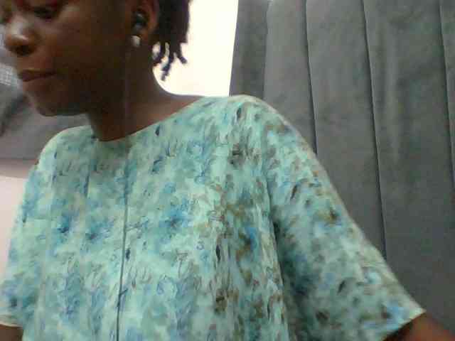 Chocolateaa webcam