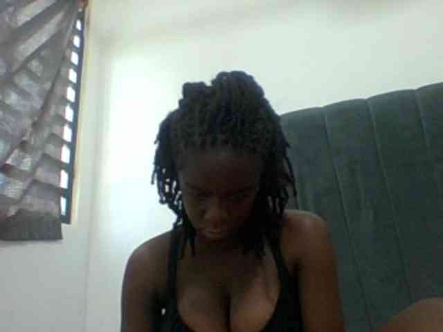 Chocolateaa webcam