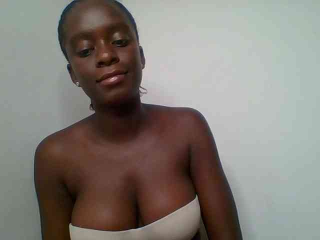 Chocolateaa webcam