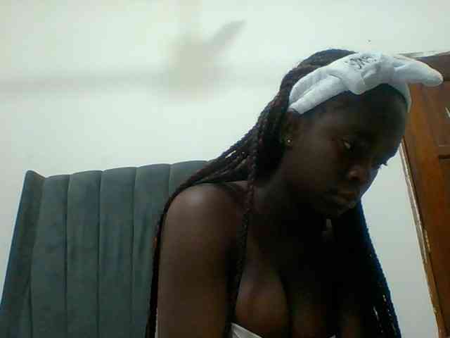 Chocolateaa webcam