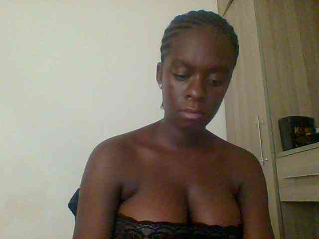 Chocolateaa webcam