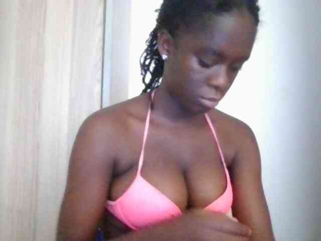 Chocolateaa webcam