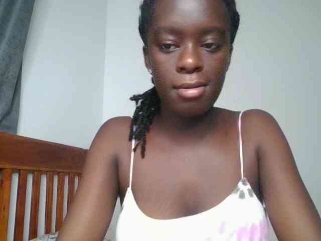 Chocolateaa webcam