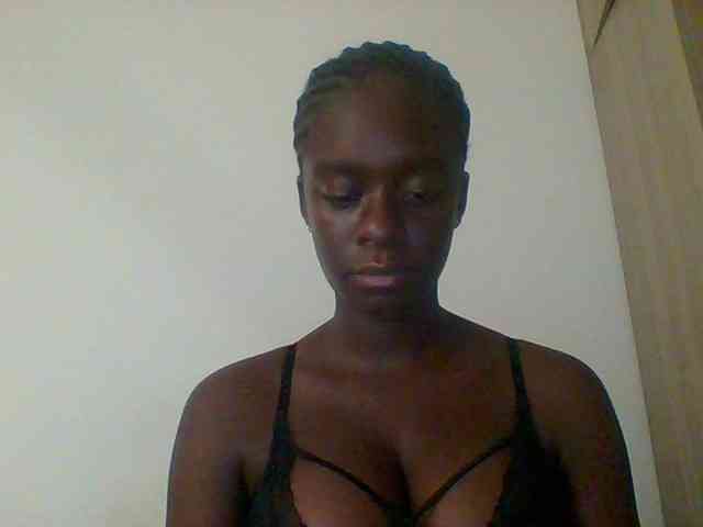 Chocolateaa webcam