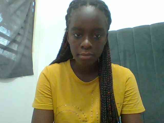 Chocolateaa webcam