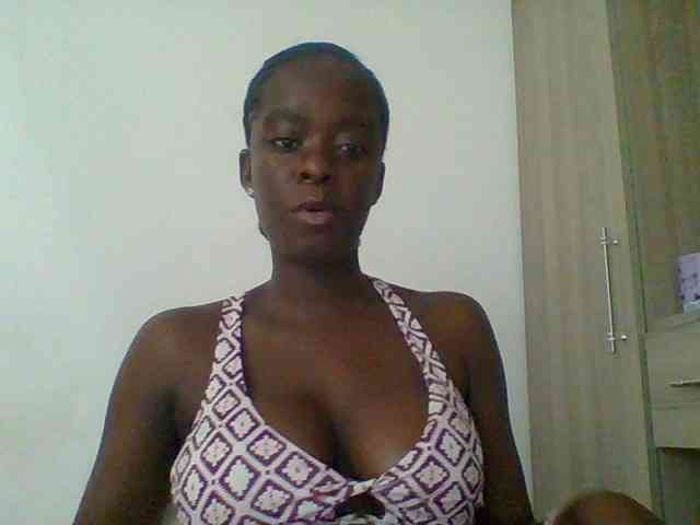 Chocolateaa webcam