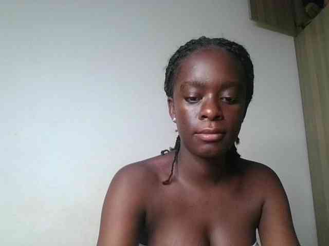 Chocolateaa webcam