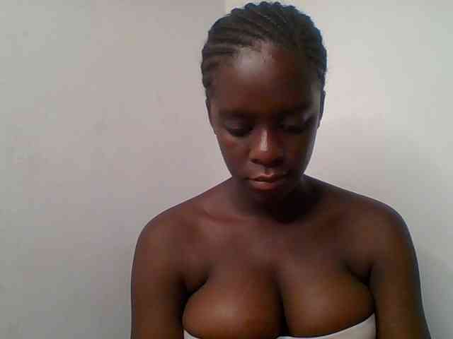Chocolateaa webcam