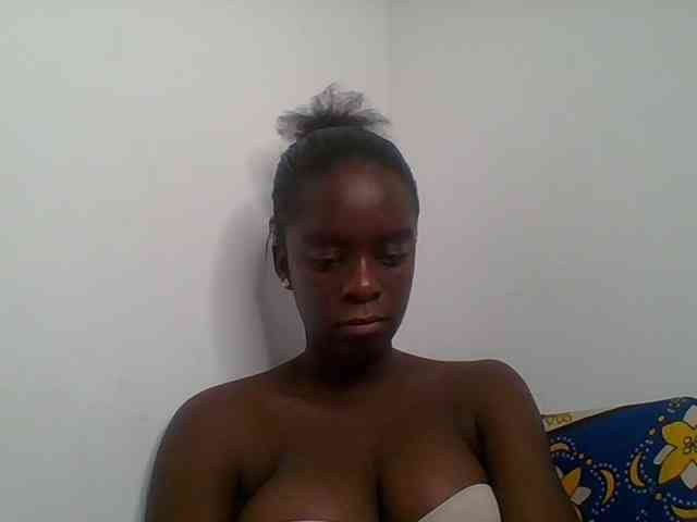 Chocolateaa webcam