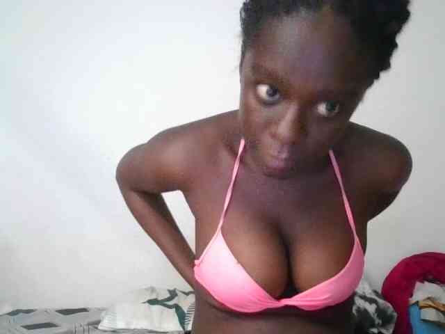 Chocolateaa webcam