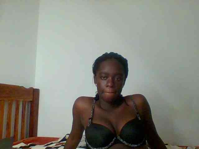 Chocolateaa webcam