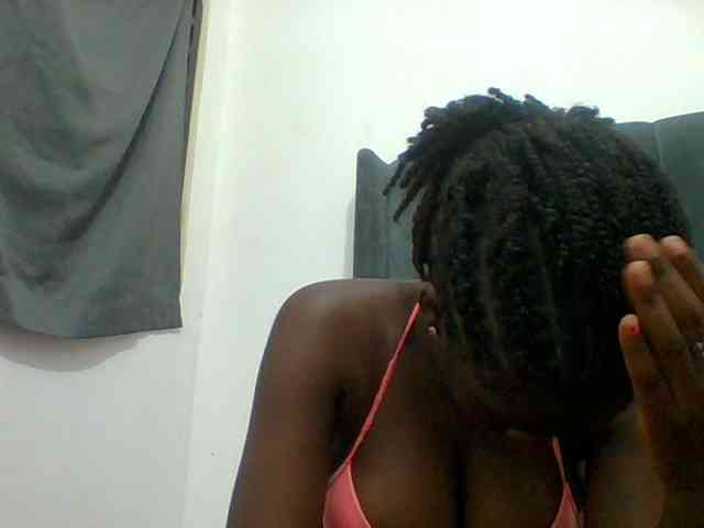 Chocolateaa webcam
