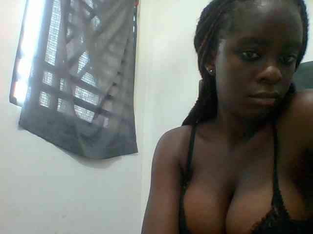 Chocolateaa webcam