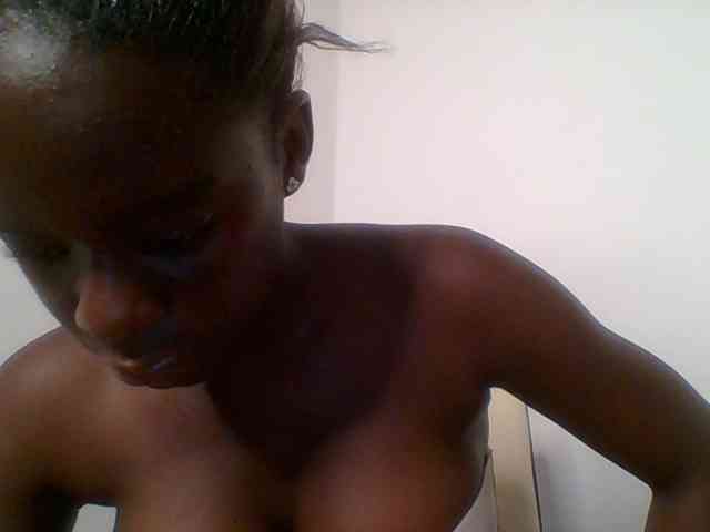 Chocolateaa webcam