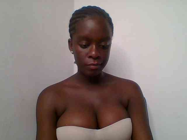 Chocolateaa webcam