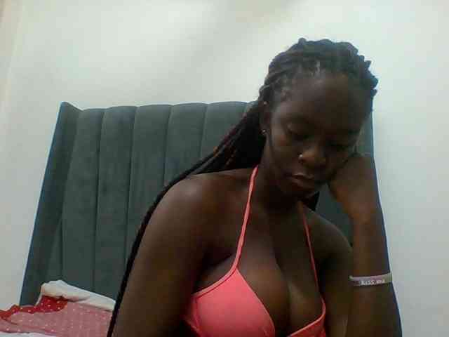 Chocolateaa webcam
