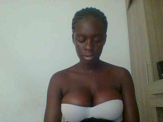 Chocolateaa webcam