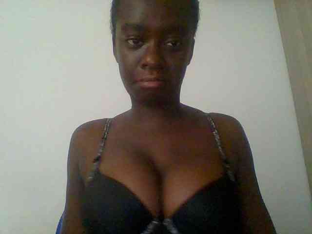 Chocolateaa webcam