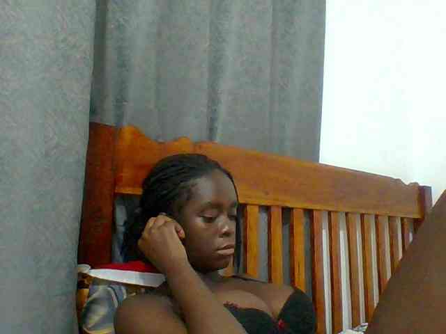 Chocolateaa webcam