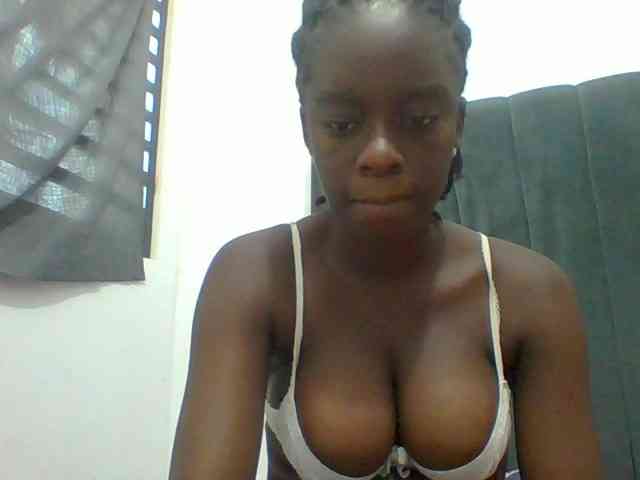 Chocolateaa webcam